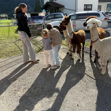 Biancas Im Haus Roswitha * Tumpen